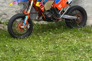 KTM 125 exc six days
