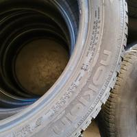 Gomme Auto Nokian 225/50 R18 95H