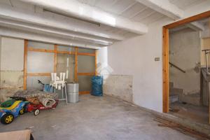 2 LOCALI A LORETO