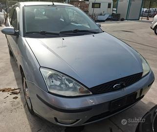 FORD FOCUS per ricambi usati