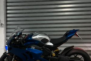 Panigale V4 Akrapovic