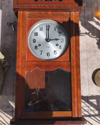 Orologio a pendolo vintage 31 DAY in legno