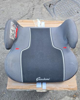 2 rialzi per bambini per auto 15-36 kg