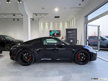 PORSCHE - 992