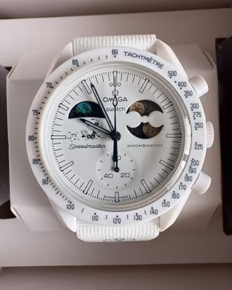 Omega x swatch mission to earthphase moonshin gold
