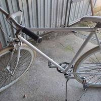 Bicicletta a scatto fisso
