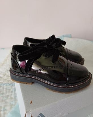 scarpe n.22