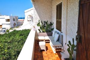 OSTUNI appartamento a 50 metri dal amare