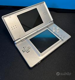 Nintendo DS Lite Grigio Metallizzato