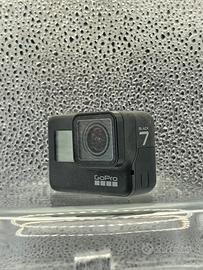 Gopro HERO7 Black +  valigetta accessori 
