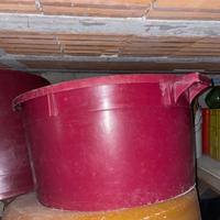 Attrezzature per vino