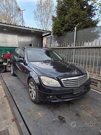 MERCEDES CLASSE C 200 DEL 2008 PER RICAMBI