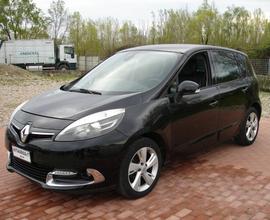 RENAULT Scenic Scénic XMod 1.5 dCi 110CV DE LUXE