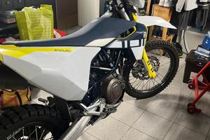 Husqvarna 701 enduro