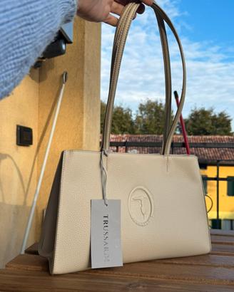 trussardi shoulder bag
