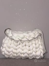 Borsa nuova fatta a mano