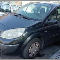 RENAULT Scénic II per ricambi