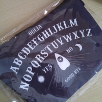 Pochette ouija board