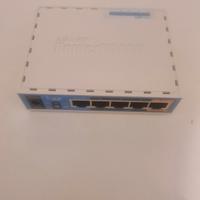 Mikrotik rb951ui-2nd  routerboard 5 porte poe