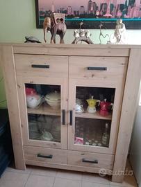 Vetrina da sala o cucina