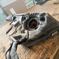 Serbatoio Mercedes c220 w205