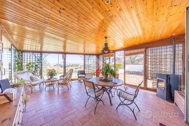 VILLA SINGOLA A MONTE PORZIO CATONE