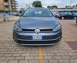 Volkswagen Golf 1.0 TSI 115 CV 5p. Business