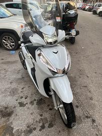Honda sh 300 2020