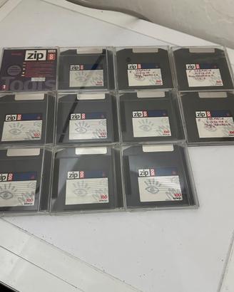Lotto 11 Dischi Iomega Zip 100 tuti con imballo