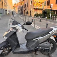 Kymco Agility 125 - 2012