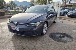 Volkswagen Golf 1.5 TGI DSG Life