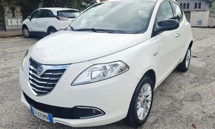 Lancia ypsilon 0.9 12 mesi GARANZIA 