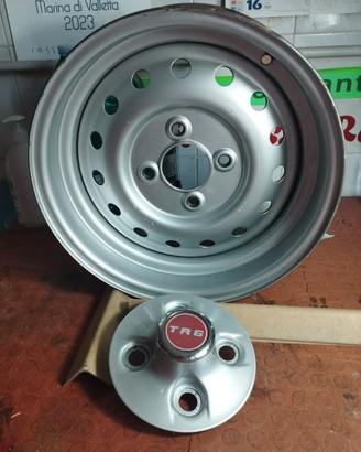 cerchi triump tr6