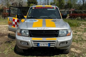 Pajero 3200 autocarro 5 posti