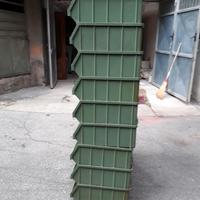 Contenitori in plastica