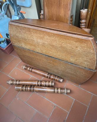 Tavolo rotondo/ovale in legno