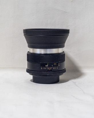 Yashica Auto Yashinon-DX 50mm f/1.4 - M42