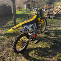Suzuki rmz 250