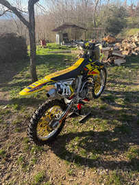 Suzuki rmz 250
