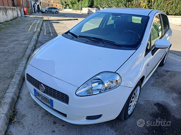 Fiat Grande Punto 1.3 Multijet 75 cv TAGLIANDATA