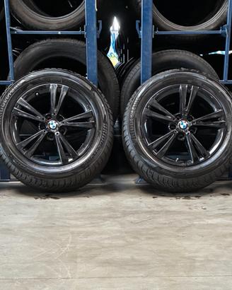 4x BMW X1 X2 F39 F48 F49 Set 4 Cerchi Originali 17