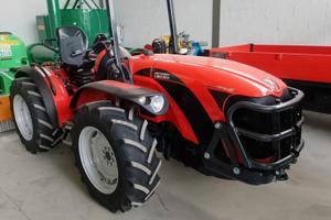 Trattore Antonio Carraro TRX 8900R