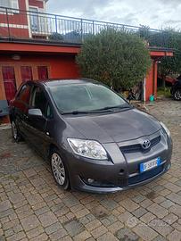 TOYOTA AURIS 1.4 TURBO DIESEL 