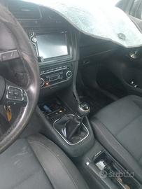 golf6 1.6 diesel 105 CV  anno 2023