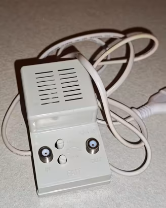 Alimentatore per antenna TV da interni FAIT