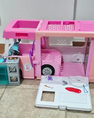 Camper Barbie con Personaggi 