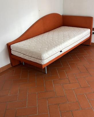 Letto singolo angolare