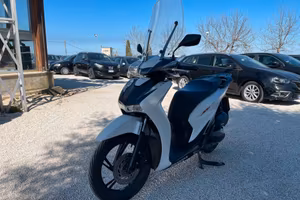 Honda SH 125 SPORT