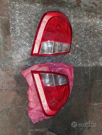 Fari posteriori Hyundai getz 2 serie 