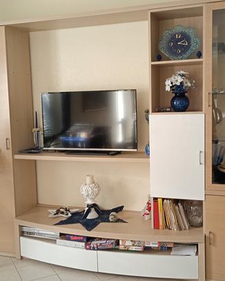 PARETE SOGGIORNO ATTREZZATA E MODERNA